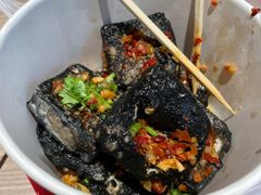 -黑色经典(吾悦广场店)