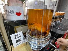 -愉肴麻辣香锅(中山路店)