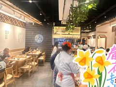 -馋三尺蟹粉小笼(人民广场店)