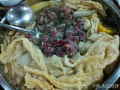 -牛一煲美食(江高店)