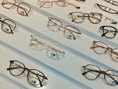 -罗伯特眼镜·蔡司官方授权(前海桂湾店)