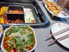 -洞子口重庆鲜货火锅(楚翘城旗舰店)