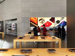 -Apple零售店(华贸购物中心店)