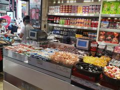 零售区-泰康食品(南京东路店)