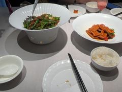 -毛家饭店·30年融合新湘菜(汉峪金谷店)