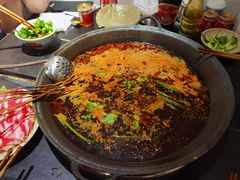 -四小区火锅·巷子里的重庆火锅(花照壁店)