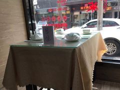 -建辉湖南土菜馆(南大街店)