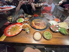 -萍姐火锅·公路夜市(武汉首店)