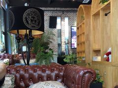 -桉树林A coffee 森林餐厅(三圣乡店)