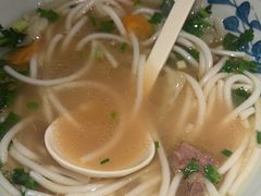 -鑫花溪牛肉米粉(凤凰街创始总店)