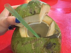 椰子水-大树下海鲜饭店