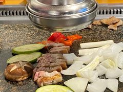 -唯成•韩国炭火烤肉 유성고기