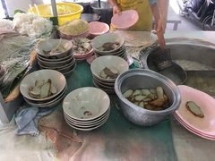 -榮泰米粉湯(Left Shop)