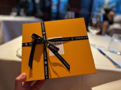 -Wolfgang’s Steakhouse 沃夫冈牛排馆(上海白玉兰广场店)