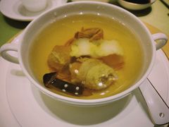 -湖影中餐厅·南京金茂威斯汀大酒店