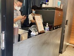 -CowCow其其·牛杂咖啡公司(六运店)