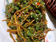 -华盛园卷子王农家菜水库鱼