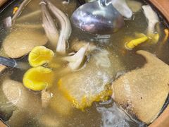-菌小白火锅(时尚天河店)