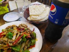 -萨宁音登锡伯风味餐厅(一楼店)