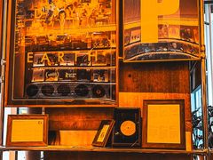 -黑胶星球(华发中城商都店)