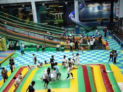 -蒙特利亲子乐园