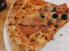 -城市大道红炉披萨烘焙坊