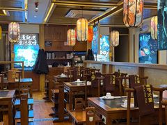 -沸炉重庆老火锅(军事博物馆店)