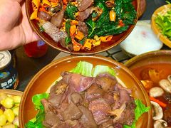 -阿山卓·野生菌火锅·纳西火塘烤肉