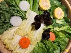 -尚尚仙·酸汤猪手·猪肚鸡火锅(华联万柳购物中心店)