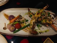 香焗龙虾配自制黑松露酱-上海苏宁宝丽嘉酒店·Cafe Bellagio西餐厅