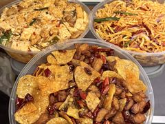 -丹水桥地锅鱼·翘嘴鲌·地方特色全鱼宴(丹江口大坝店)