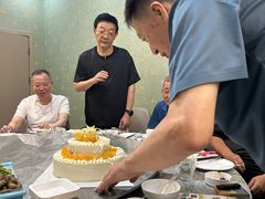 -金沙滩海鲜餐厅·海肠捞饭·手工水饺(梅江龙水园店)