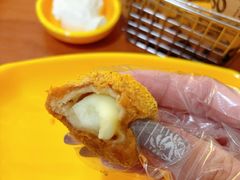 -BHC炸鸡(明洞总店)