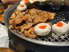 -草家酱蟹炭火烤肉店(珲春南路一店)