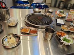 -哈哈碳都·牛肋条无限自助烤肉(宝龙店)