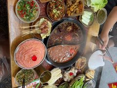 -赵美丽·重庆社区火锅·直营店(火车东站·中豪国际店)