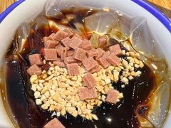 -红渡小香·牛肉麻辣香锅(车站南路店)