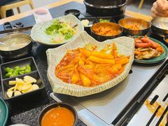 -臻牛烤肉