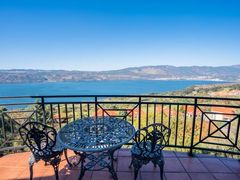 -昆明春城湖畔度假村