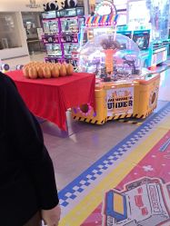 -Fang Fang Monkey·方方猴(国瑞购物中心店)