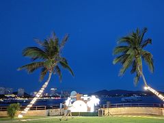 -JW万豪厨房餐厅·滨海草坪烧烤·海鲜·海景(三亚绿发山海天JW万豪酒店)