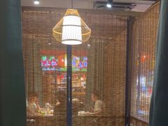 -头上红煨盐鸡·非遗院子餐厅