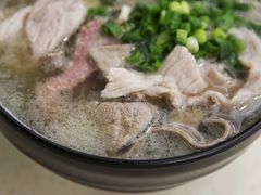 文胸粉-鑫馨餐厅