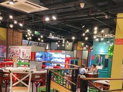 大堂-钢管厂五区小郡肝串串香(南山店)