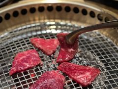 -铭牛烧肉·和牛海鲜自助(高新月牙湖店)