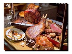 -松山湖凯悦酒店·Café自助餐厅·周末火舞秀表演