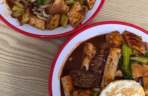 Spicy Sauce Beef Fried Rice Noodles
