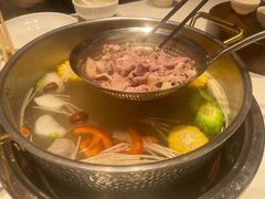 -犇鼎牛潮汕牛肉火锅(新辰里学清路店)