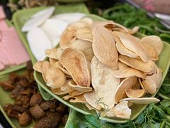 -乙丙丁正宗昭通天麻火腿鸡(总店)