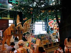 -钟书阁(松江泰晤士小镇店)